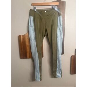 Burton Olive Green Light Blue Two-Tone Midweight Base Layer Leggings Size Medium